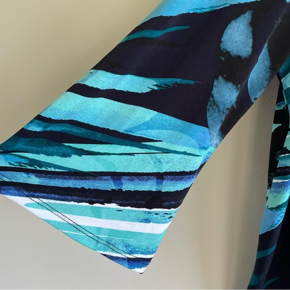 Clara Sunwoo Women's Blue Abstract Top Size PL - Picture 4 of 9